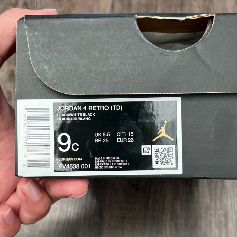 Jordan 4 Retro TD Black and White Sneakers - Picture 4 of 4